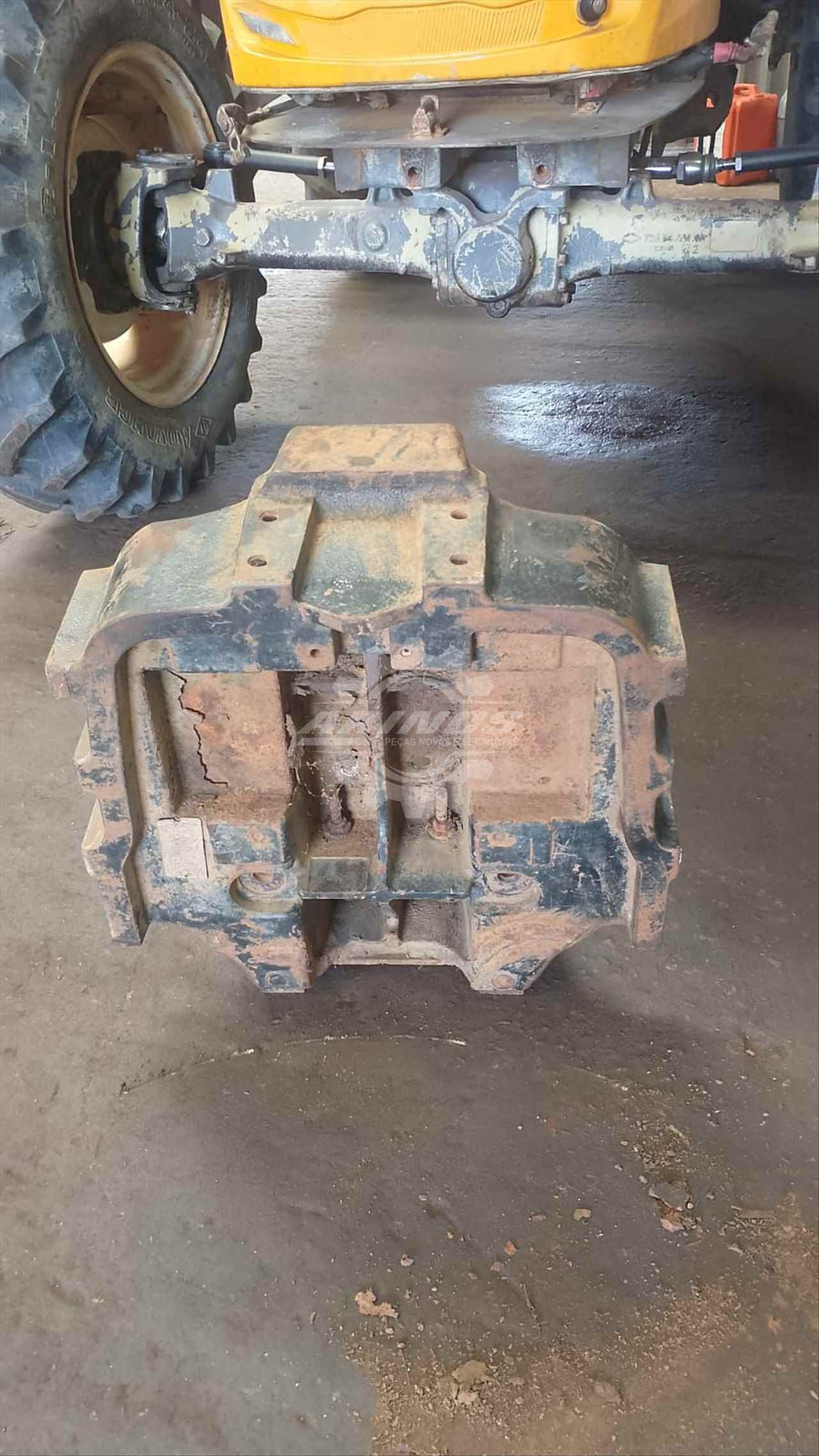 SUPORTE DIANTEIRO NEW HOLLAND TT